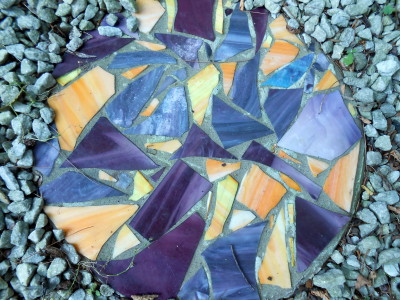 stepping stones from glass/china