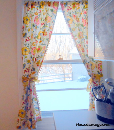 kitchen curtains