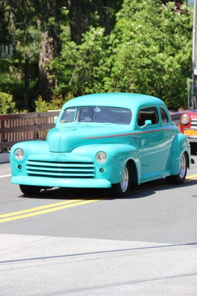 turquoise car
