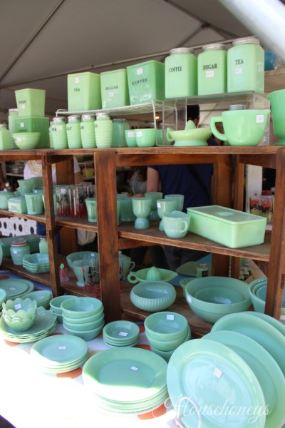green dishes