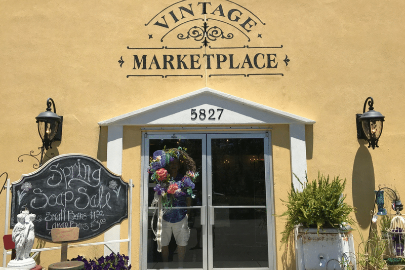vintage marketplace