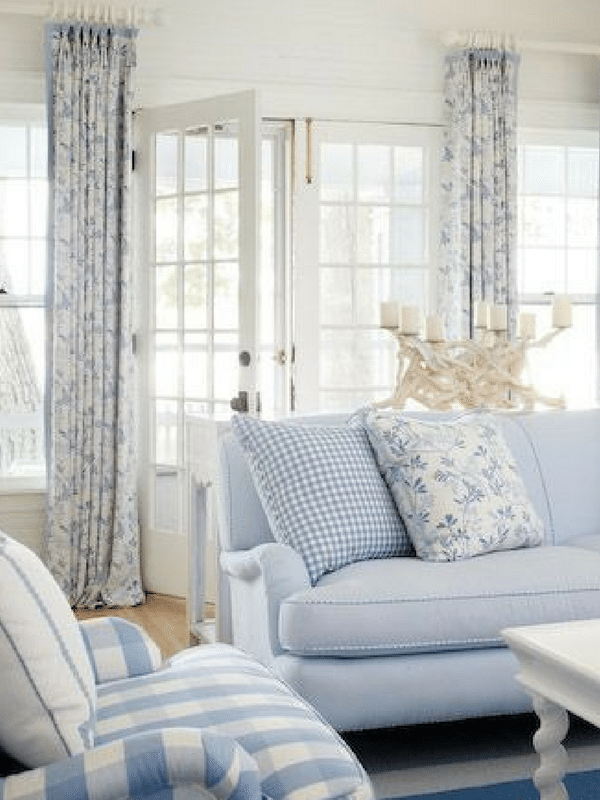 Blue and white Cottage living room